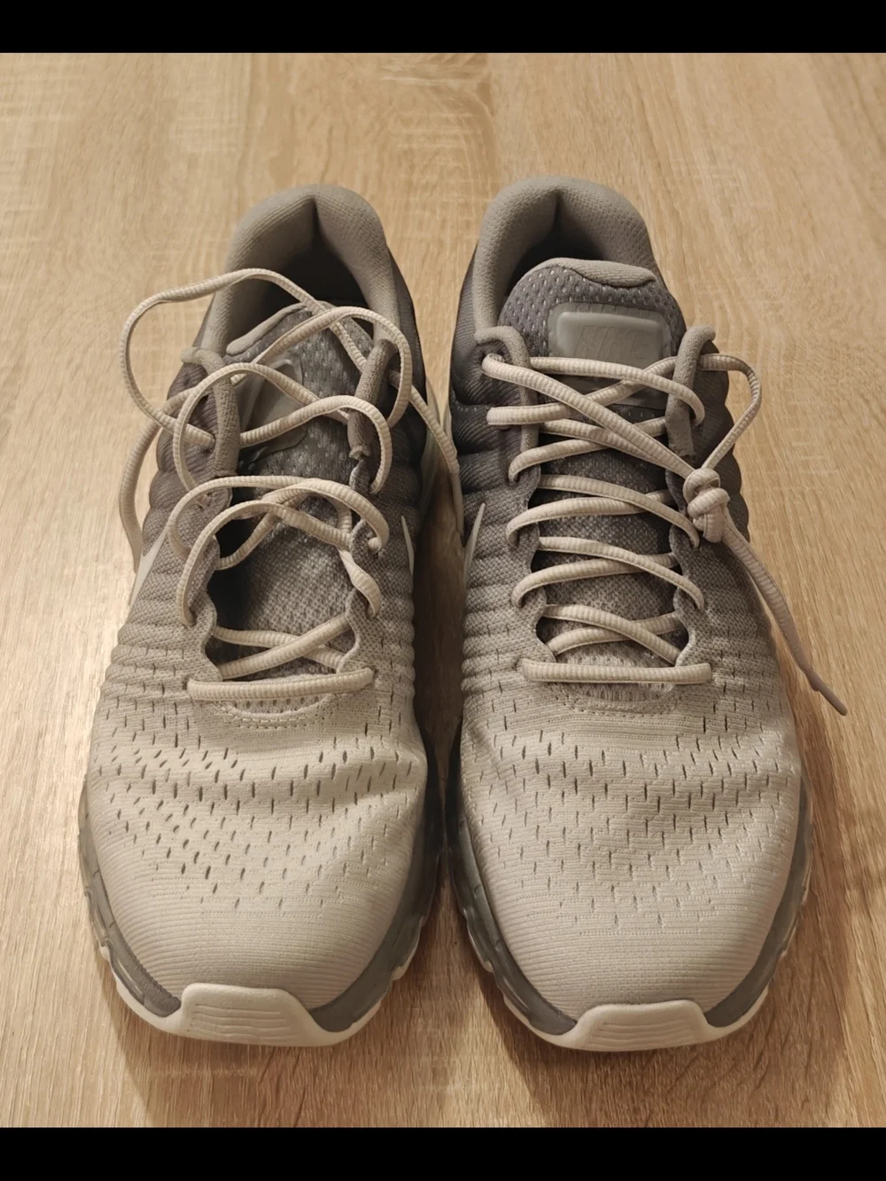 Nike Air Max Gray  Running Shoes Men's Size 11.5 Running